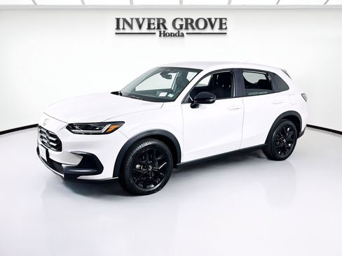 Certified 2024 Honda HR-V Sport image 1