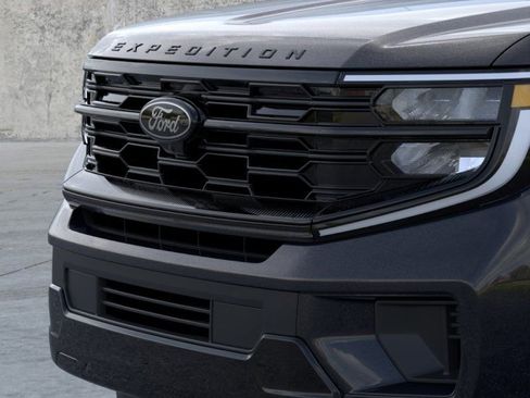 New 2026 Ford Expedition Platinum w/ Stealth Appearance Package AWD/4WD image 17