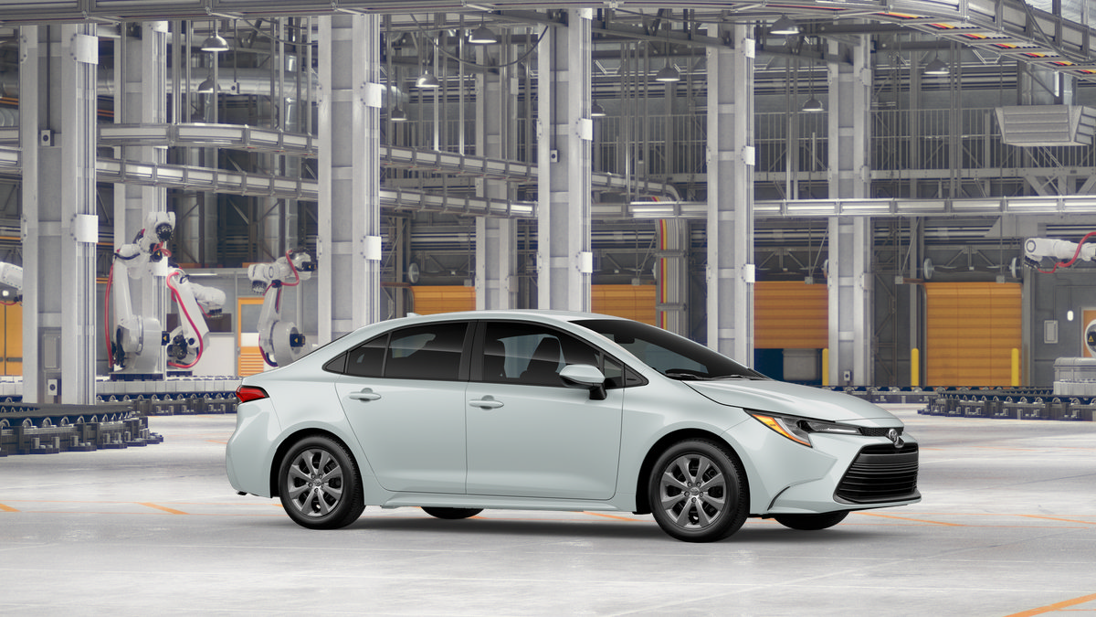 New 2026 Toyota Corolla LE FWD image 32