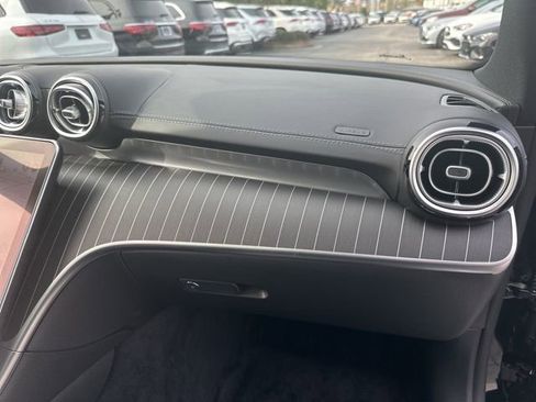 Certified 2024 Mercedes-Benz C 43 AMG 4MATIC Sedan image 36