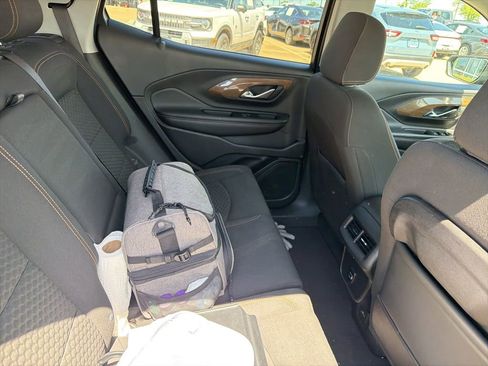 Used 2018 GMC Terrain SLE w/ Driver Convenience Package image 13