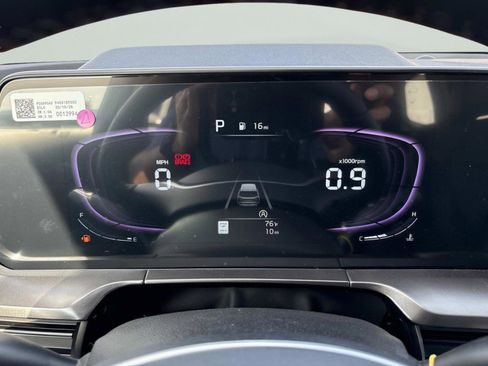 New 2025 Kia Telluride S image 32