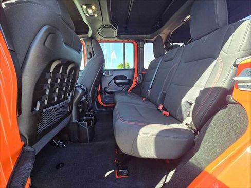 Used 2019 Jeep Wrangler Unlimited Rubicon AWD/4WD image 18