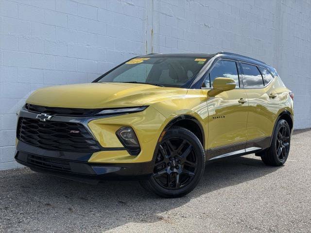 Used 2024 Chevrolet Blazer RS w/ Driver Confidence II Package AWD/4WD image 1
