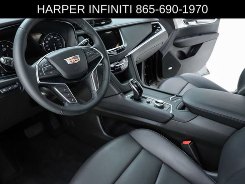 Used 2025 Cadillac XT5 Premium Luxury w/ Technology Package FWD image 20