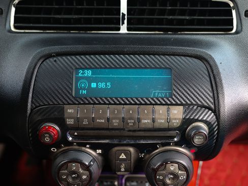 Used 2011 Chevrolet Camaro SS RWD image 37