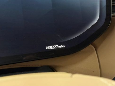 Used 2024 Land Rover Range Rover Autobiography AWD/4WD image 6