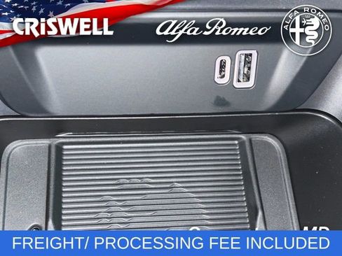 New 2026 Alfa Romeo Tonale w/ Black Premium Package image 45