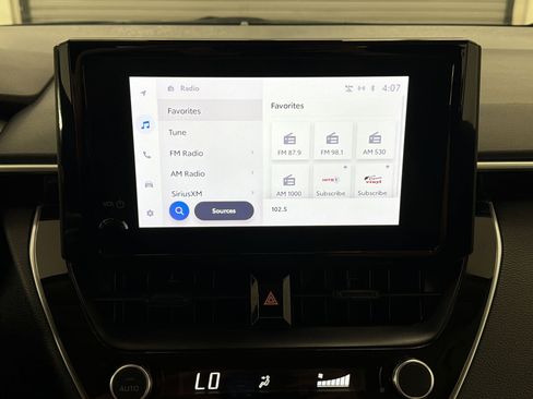 Used 2024 Toyota Corolla LE FWD image 22