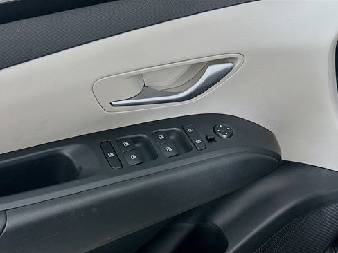 Used 2023 Hyundai Tucson SEL image 15