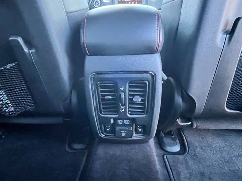 Used 2017 Dodge Durango R/T w/ Technology Group image 22