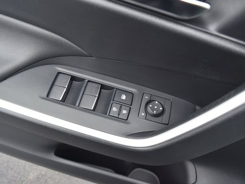 Used 2022 Toyota RAV4 XLE w/ Convenience Package image 15