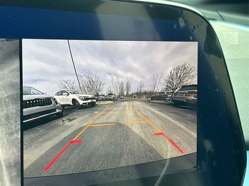 Used 2025 Chevrolet Equinox EV LT w/ Convenience Package II image 29