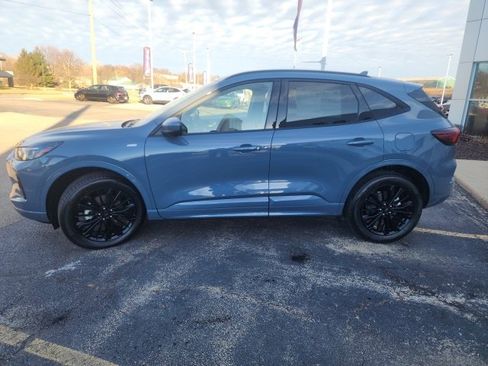 New 2025 Ford Escape ST-Line Elite w/ Premium Technology Package image 5