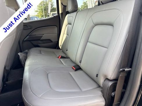 Used 2019 Chevrolet Colorado W/T w/ Custom Special Edition AWD/4WD image 15