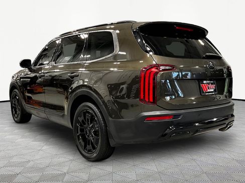 Used 2021 Kia Telluride EX w/ EX Premium Package AWD/4WD image 4