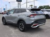 Used 2023 Kia Sportage LX image 5