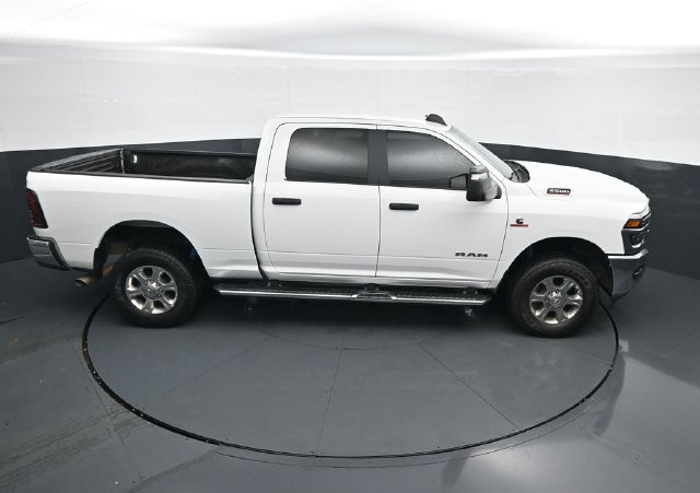 Used 2025 RAM 2500 Big Horn AWD/4WD image 25