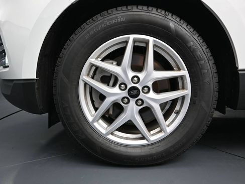 Certified 2024 Ford Edge SEL w/ Convenience Package AWD/4WD image 13