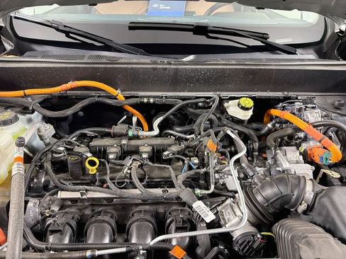 Certified 2024 Ford Maverick Lariat FWD image 37