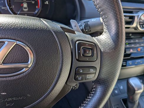 Used 2022 Lexus IS 350 F Sport w/ Navigation Package RWD image 15