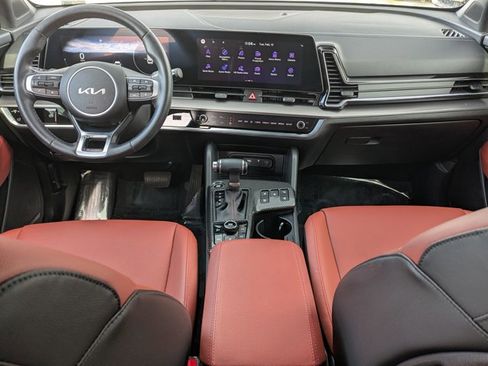 Used 2023 Kia Sportage SX image 19