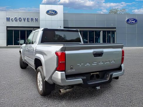 Used 2026 Toyota Tacoma SR5 AWD/4WD image 8