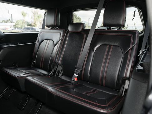 Used 2021 Ford Expedition Max Limited image 43