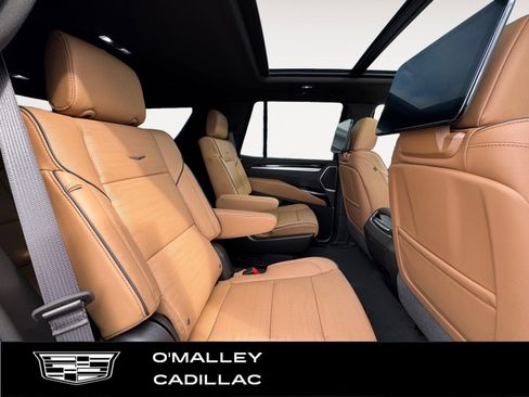New 2026 Cadillac Escalade Luxury w/ Touring Package image 13