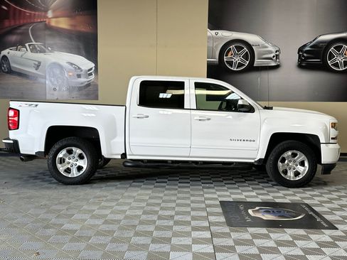 Used 2017 Chevrolet Silverado 1500 LT w/ All Star Edition AWD/4WD image 3