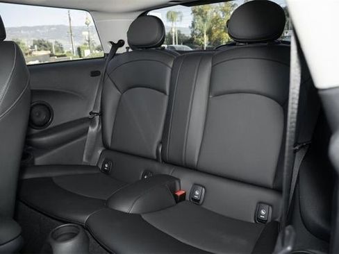 Used 2020 MINI Cooper S image 31