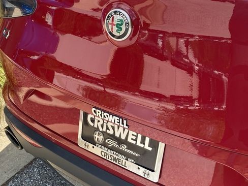 New 2025 Alfa Romeo Stelvio Sprint image 17