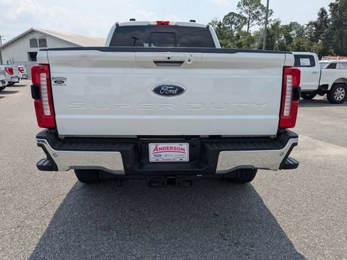 Used 2024 Ford F350 Lariat w/ Lariat Ultimate Package AWD/4WD image 5