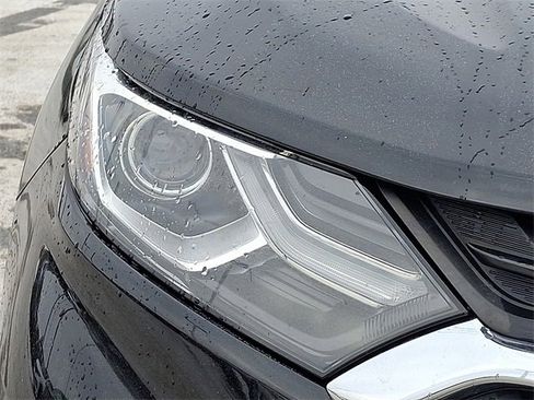 Used 2020 Chevrolet Equinox LT image 27