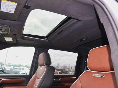 New 2026 GMC Sierra 3500 Denali Ultimate image 9