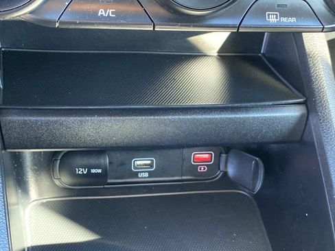 Used 2024 Kia Forte LXS image 12