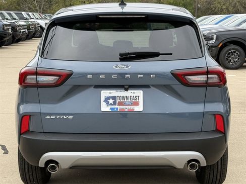 New 2026 Ford Escape Active image 29