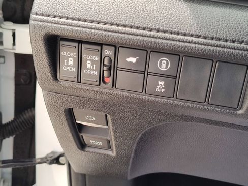 Used 2024 Honda Odyssey EX-L image 24