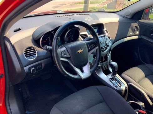 Used 2014 Chevrolet Cruze LT FWD image 15