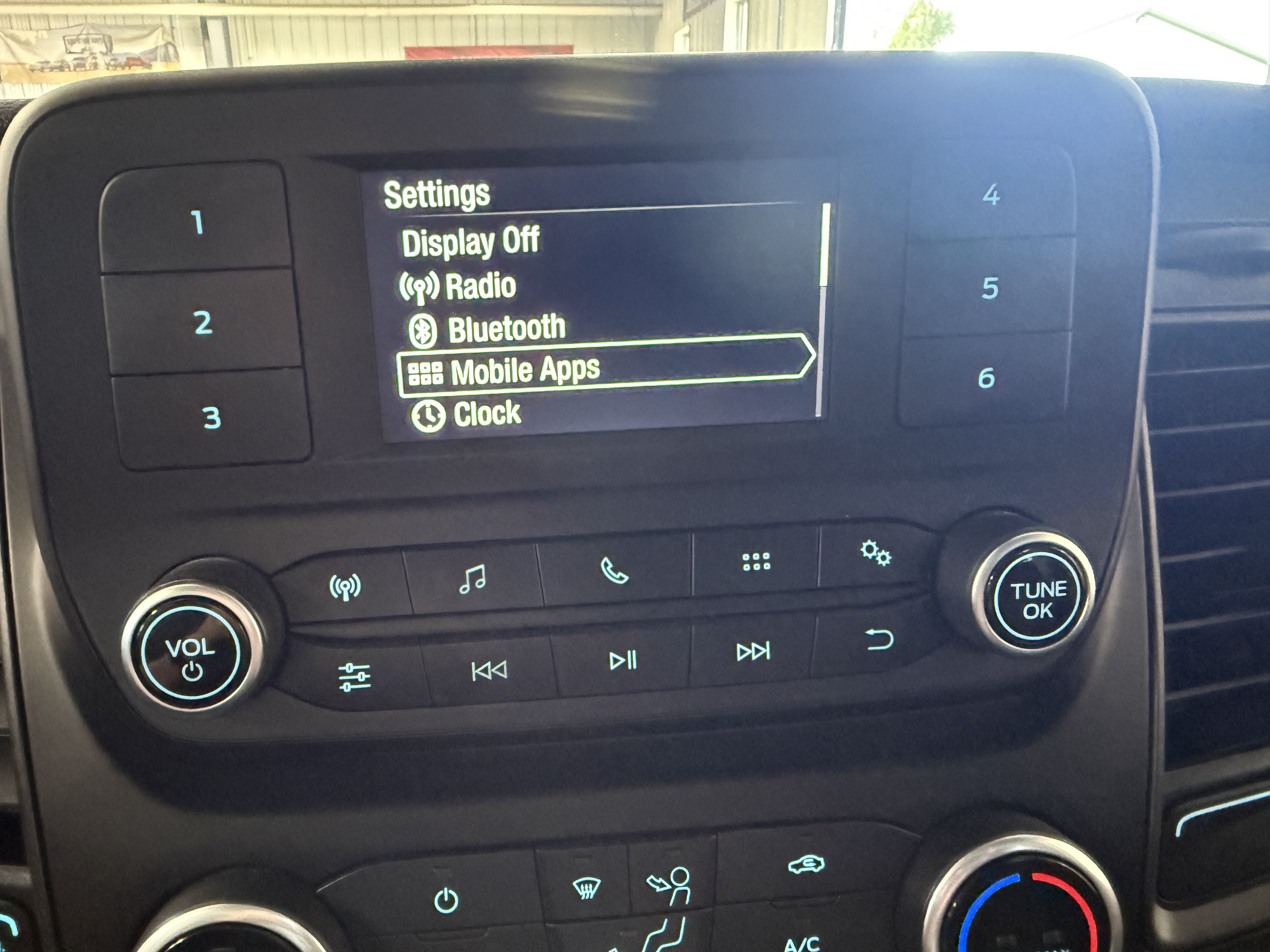 Used 2021 Ford Transit 250 Medium Roof AWD w/ Interior Upgrade Package image 24