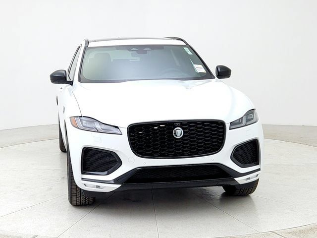 Used 2026 Jaguar F-PACE R-Dynamic S AWD/4WD image 2