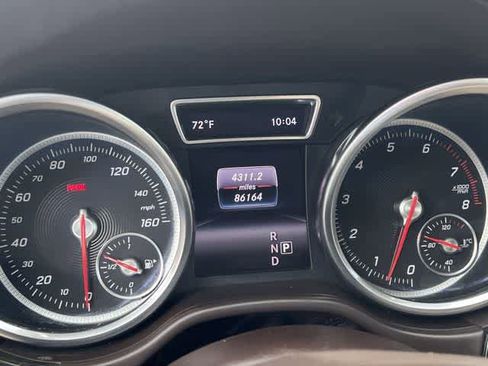 Used 2017 Mercedes-Benz GLS 450 4MATIC image 19