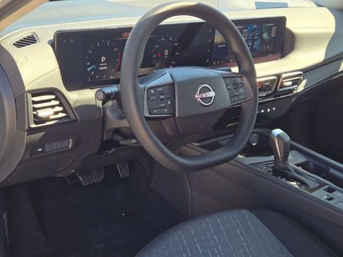 New 2026 Nissan Sentra SV w/ Floor Mat Package FWD image 19