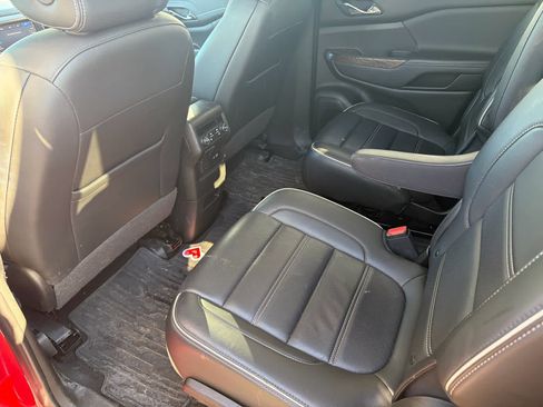 Used 2021 GMC Acadia Denali w/ Trailering Package image 6