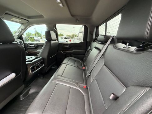 Used 2019 GMC Sierra 1500 SLT w/ SLT Premium Package AWD/4WD image 5