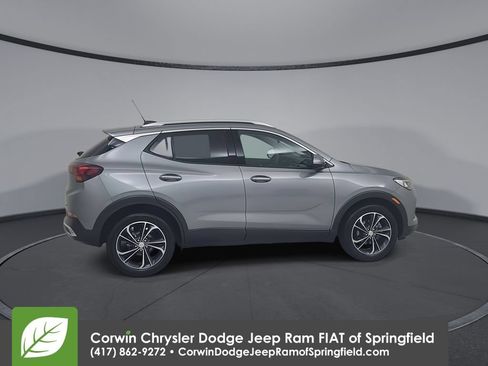 Used 2023 Buick Encore GX Essence FWD image 16