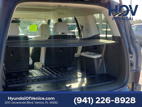 Certified 2025 Hyundai Santa Fe Calligraphy image 16