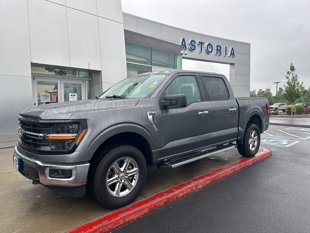 Used 2025 Ford F150 XLT w/ Equipment Group 301A Standard AWD/4WD image 8