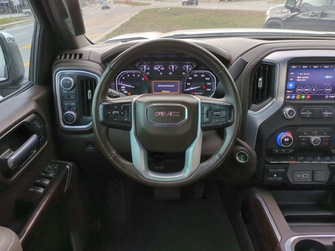 Used 2020 GMC Sierra 1500 SLT w/ SLT Premium Package image 14