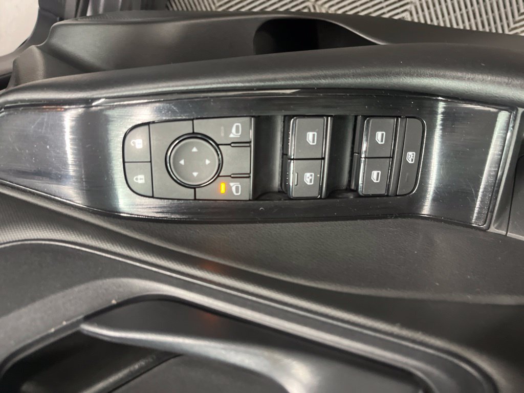 Used 2024 Nissan Rogue S AWD/4WD image 20